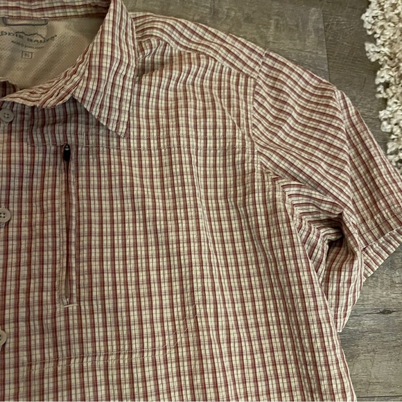 Eddie Bauer Men's Tan Plaid Button Down Shirt - Picture 3 of 10